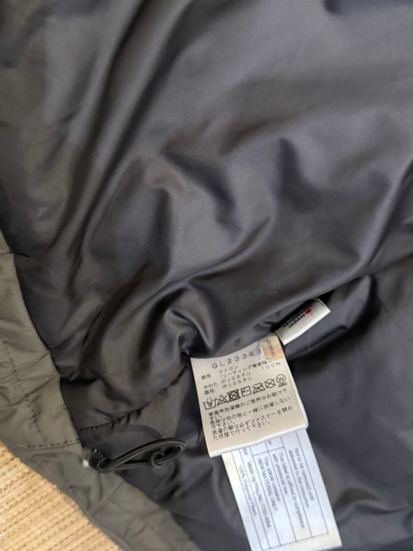 【美品】Goldwin GORE-TEX WINDSTOPPER Puffy