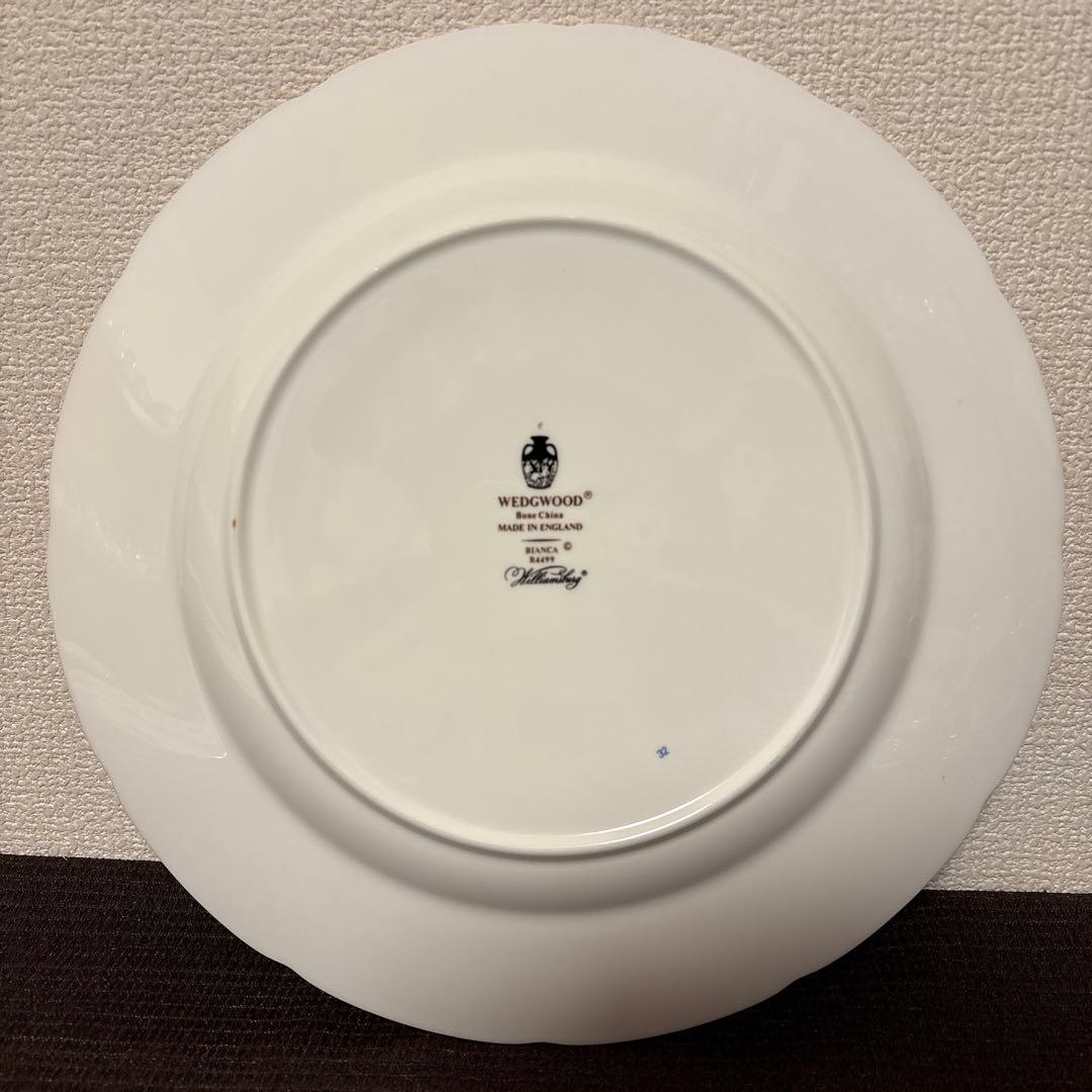 ウェッジウッド　ビアンカ　ディナープレート　28cm