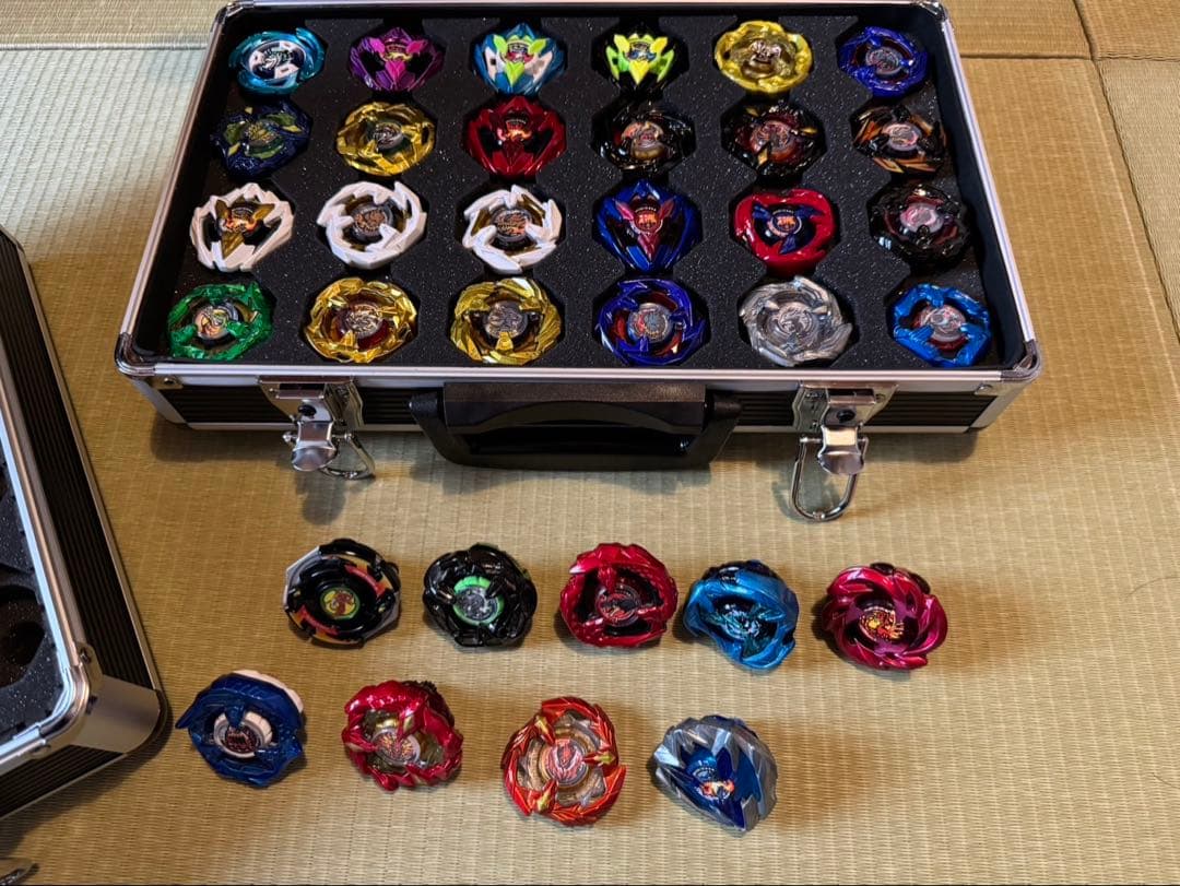 ベイブレードX 観賞用レアまとめ売 - メルカリ