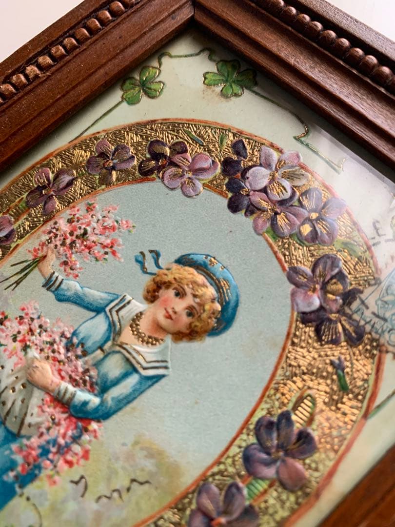 フランスアンティーク　エンボスされた絵葉書が入ったペアの小さな可愛過ぎる額！