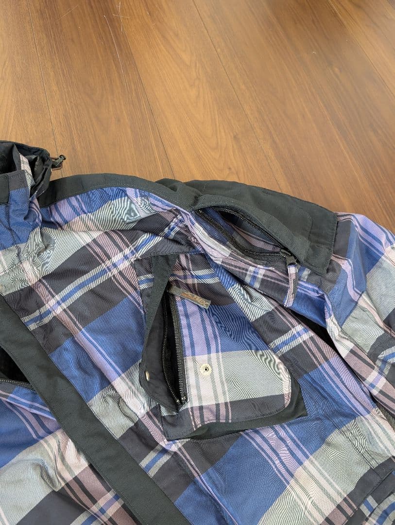 スノーボードウェア　 Sサイズ 　チェック