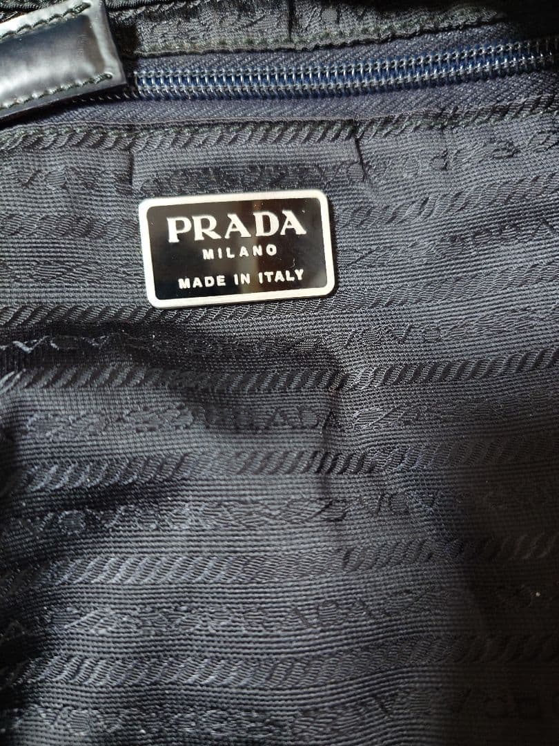 PRADA プラダ リュック 三角ロゴ