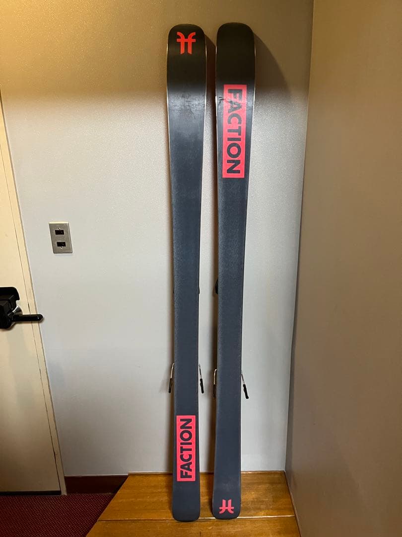 スキー板　faction parade1.0 178cm