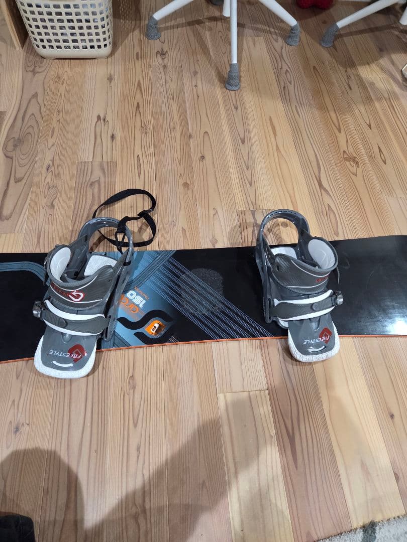 ロシニョール 150cm ＆ BURTON ビンディング リーシュ付 セット - メルカリ