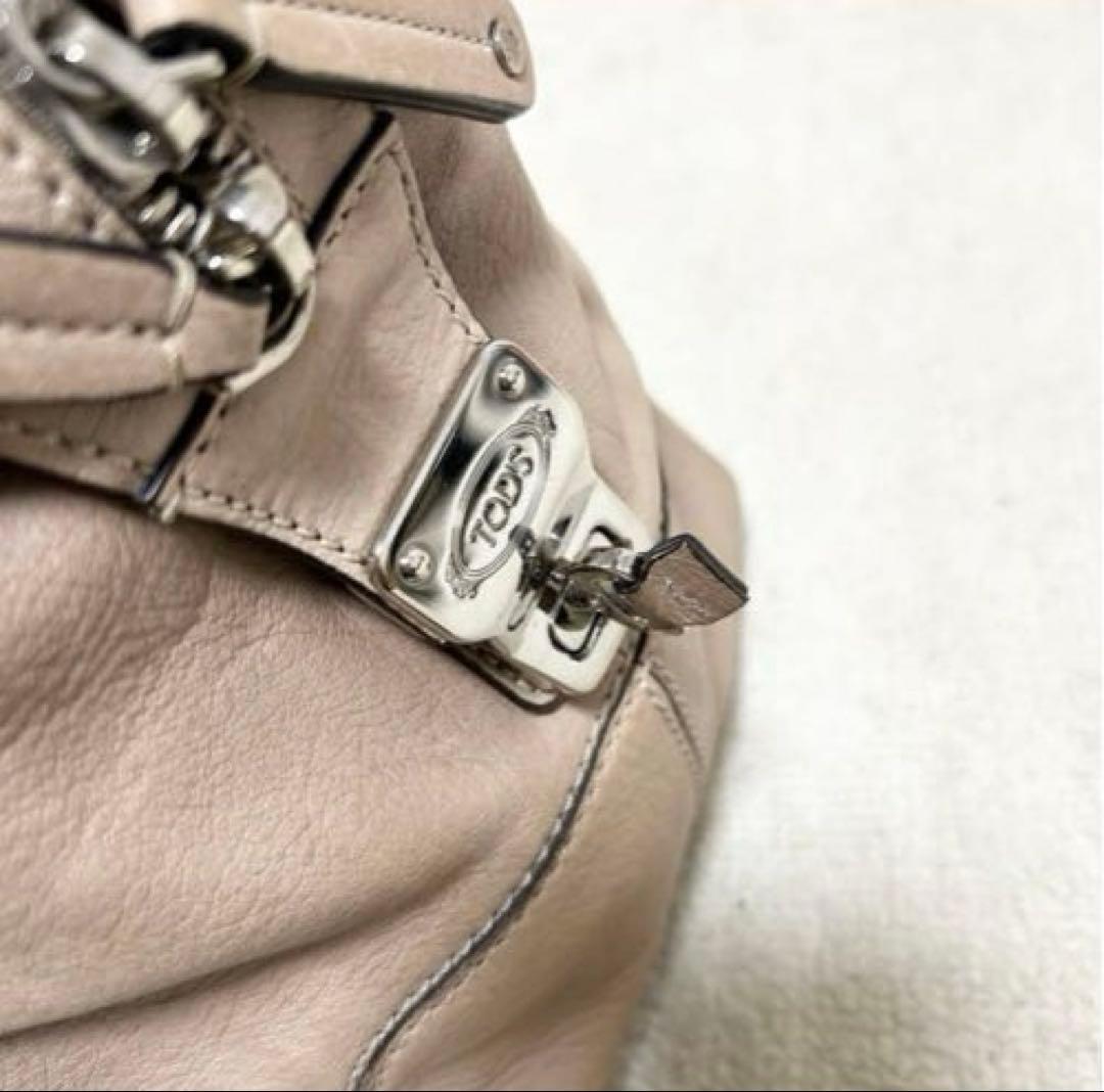 美品　トッズ　TOD'S Dスタイリングバッグ　ベージュ