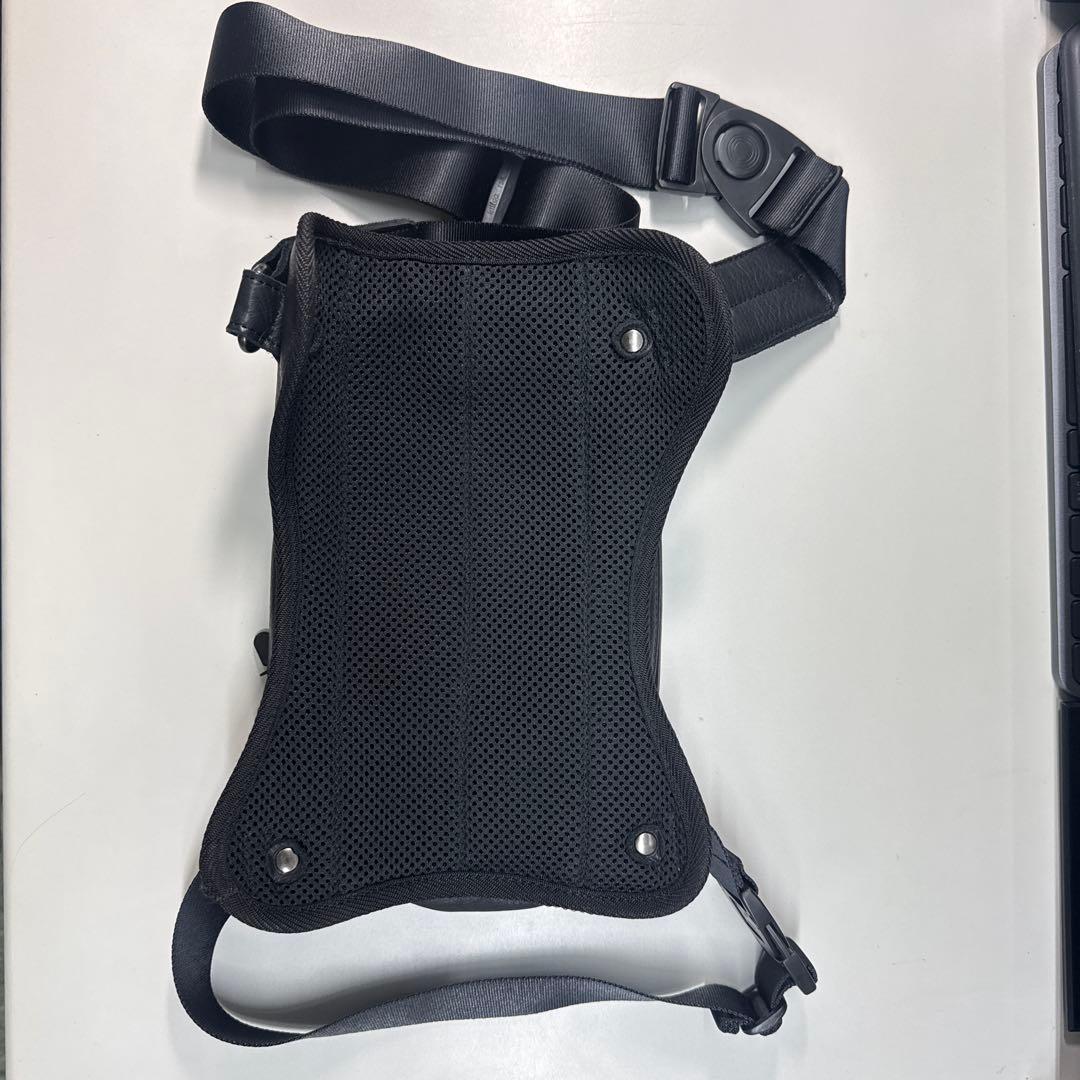 クシタニ　2ウェイレッグバッグ