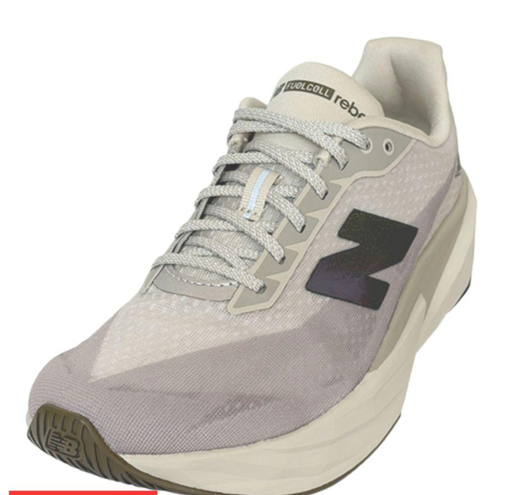 専用です☆ ニューバランス フューエルセル レベルv5 27.5cm