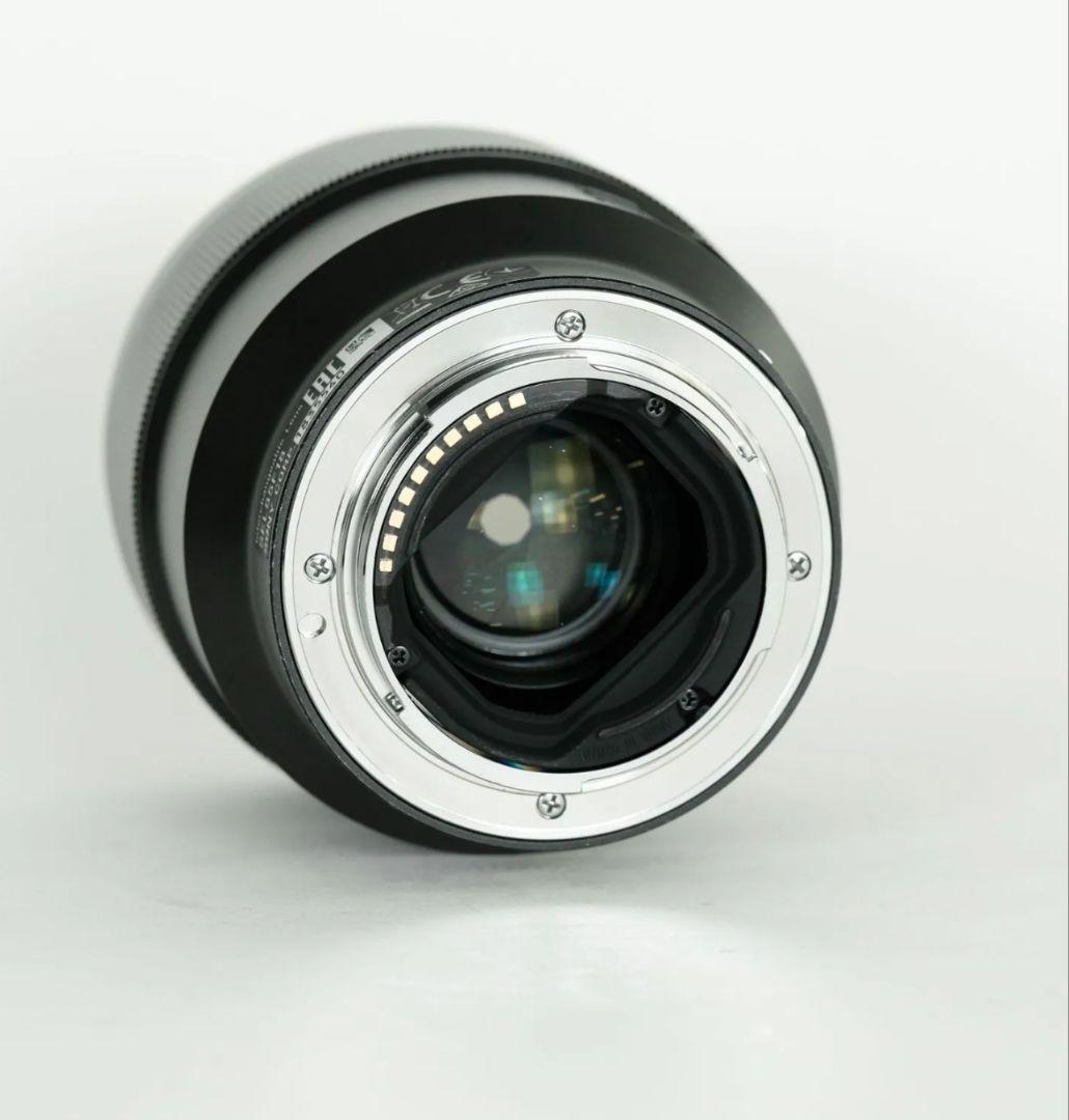 Sony FE 1.8/85 単焦点レンズ
