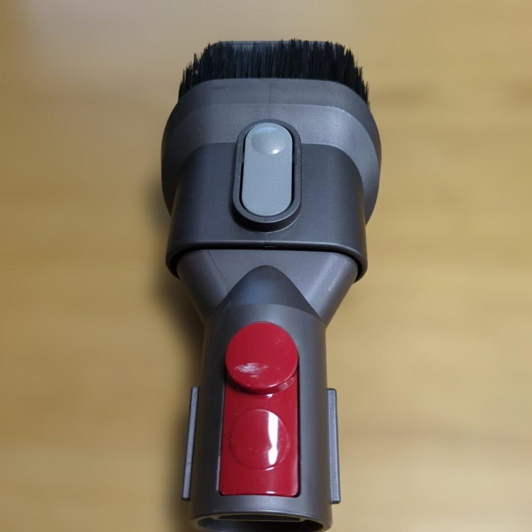 美品Dyson コードレス掃除機 スティック＆ハンディV7 SV11