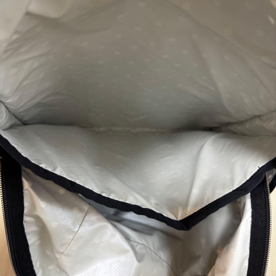 LeSportsac レスポートサック エッセンシャル リュック ドット　黒