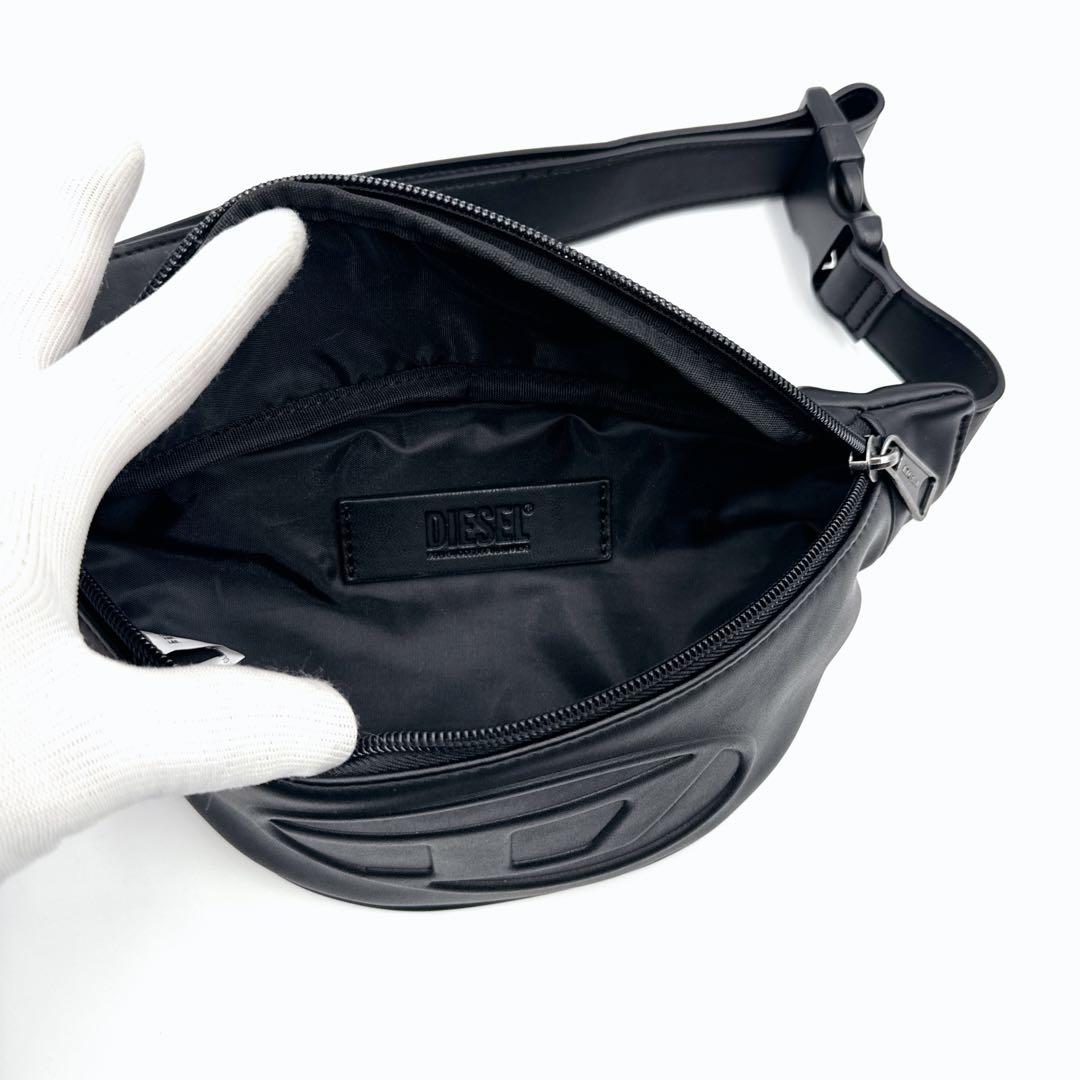 未使用品 DIESEL ディーゼル ビッグDロゴ ボディバッグ