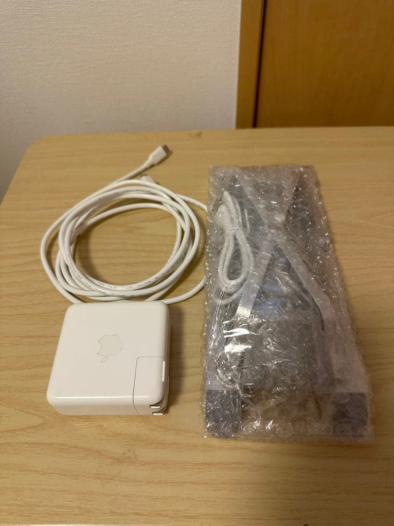 MacBook Pro2017/core i5/メモリ16GB/SSD256GB