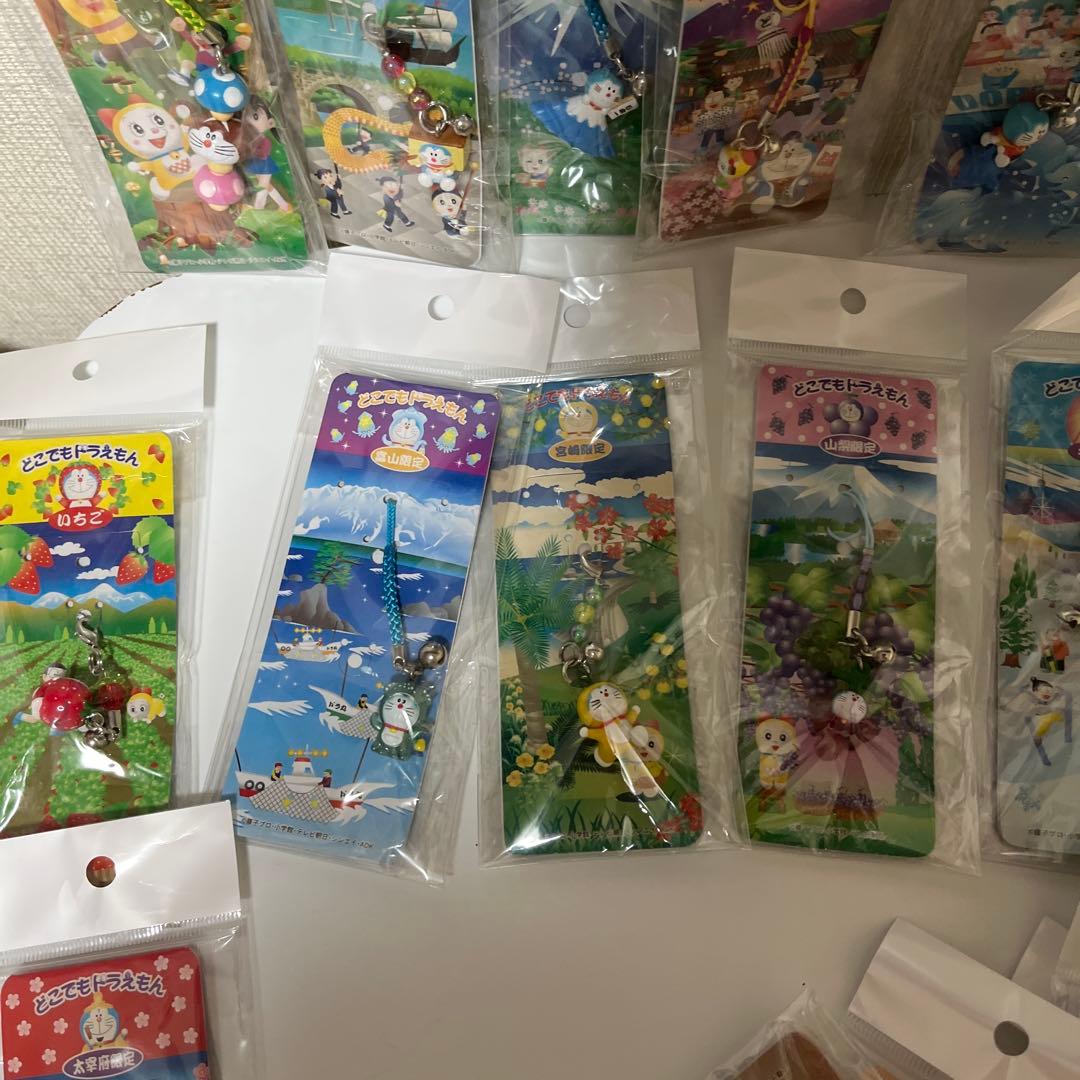 どこでもドラえもん キーホルダー ストラップ ご当地 ボールペン まとめ売り