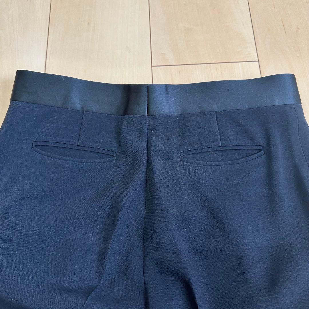 CELINE黒テーパードパンツ　フィービファイロ