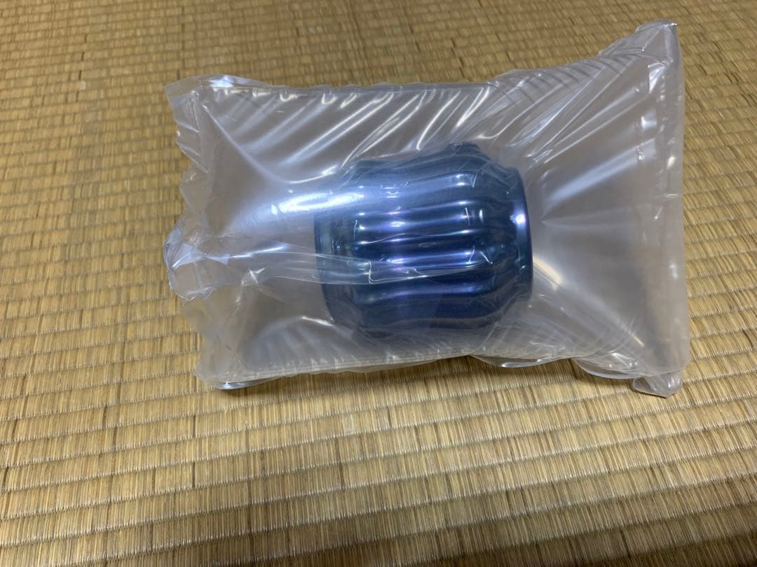 iwatadenki イワタデンキ ラグジュアリースペシャルグローブ ブルー