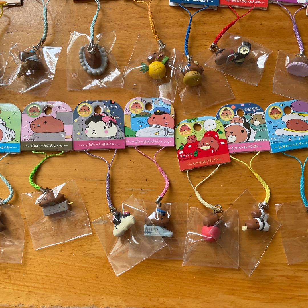【おまとめ】カピバラさん　ご当地ねつけストラップ　35個セット　新品未使用