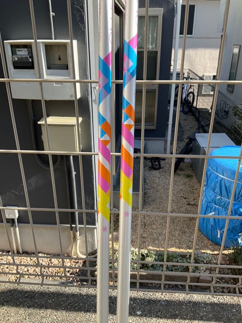 女の子向け スキー板130cm＋ストックセットPure Conficient - メルカリ