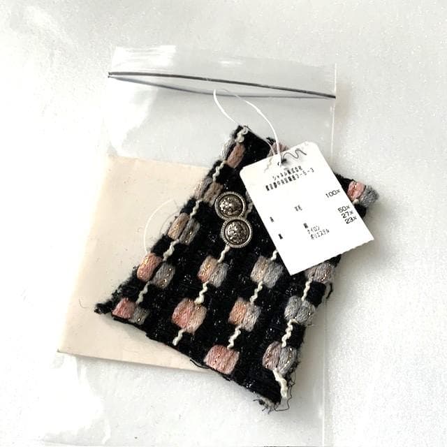 CHANEL ライオンボタン２個　セット