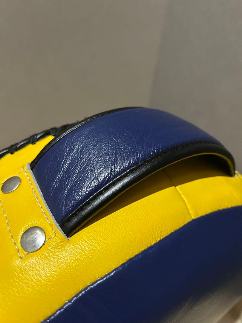 極美品ISAMI ドラムミット ライトモデル BOXERイサミ ボクシングミット