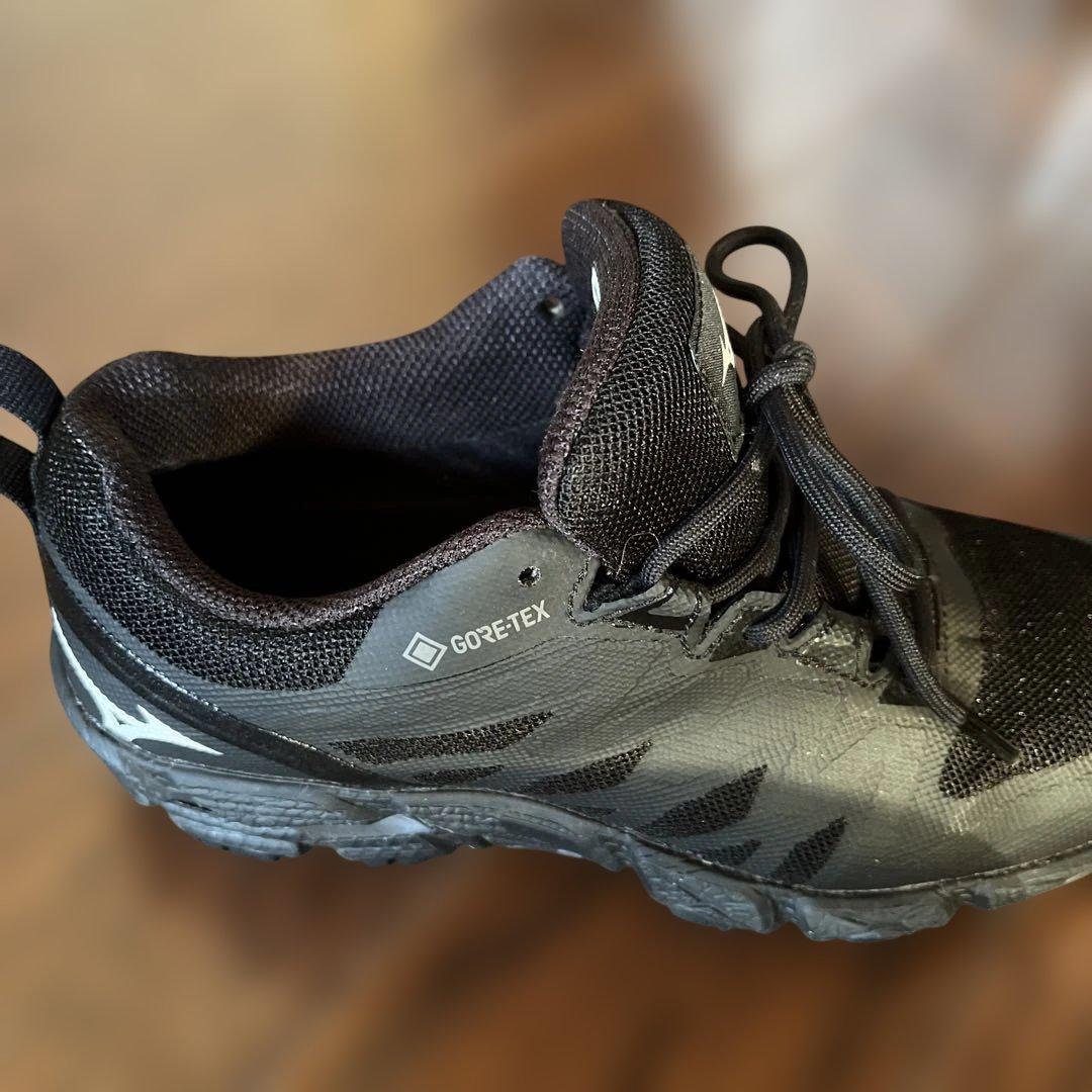 マーガレットハウエル　Mizuno GORE-TEX ウェーブガゼル2 24cm
