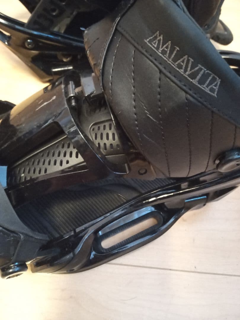 ハレさん専用　BURTON　スノーボード　ビンディング　Est専用　ブラック