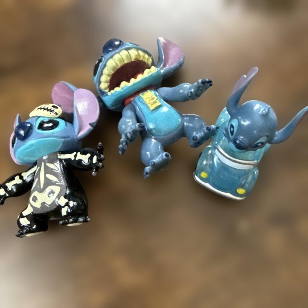 ディズニー　スティッチ スクランプ　コレクションストラップ　 キーチェーン