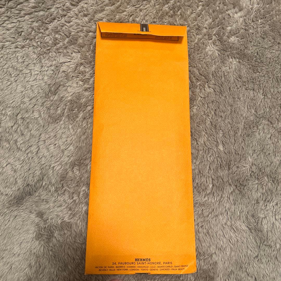 エルメス　鳥たちの競演　カレ90　OISEAUX DES CHAMPS スカーフ