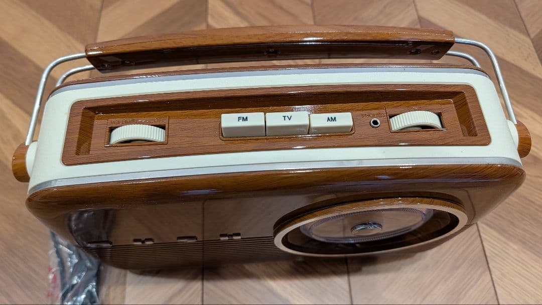 BUSH RADIO TR82 ラジオ 復刻モデル 新品未使用 ウエストクリーク