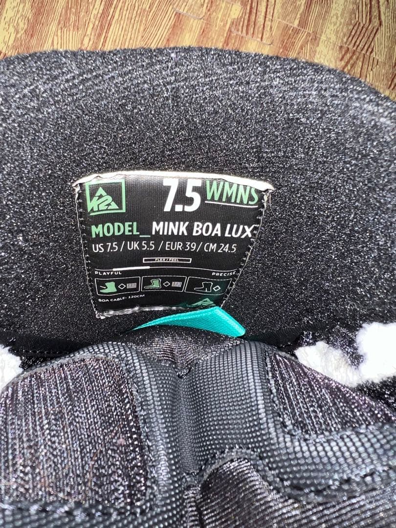 ケーツーK2レディーススノーボードブーツ MINK BOA LUX 24.5cm