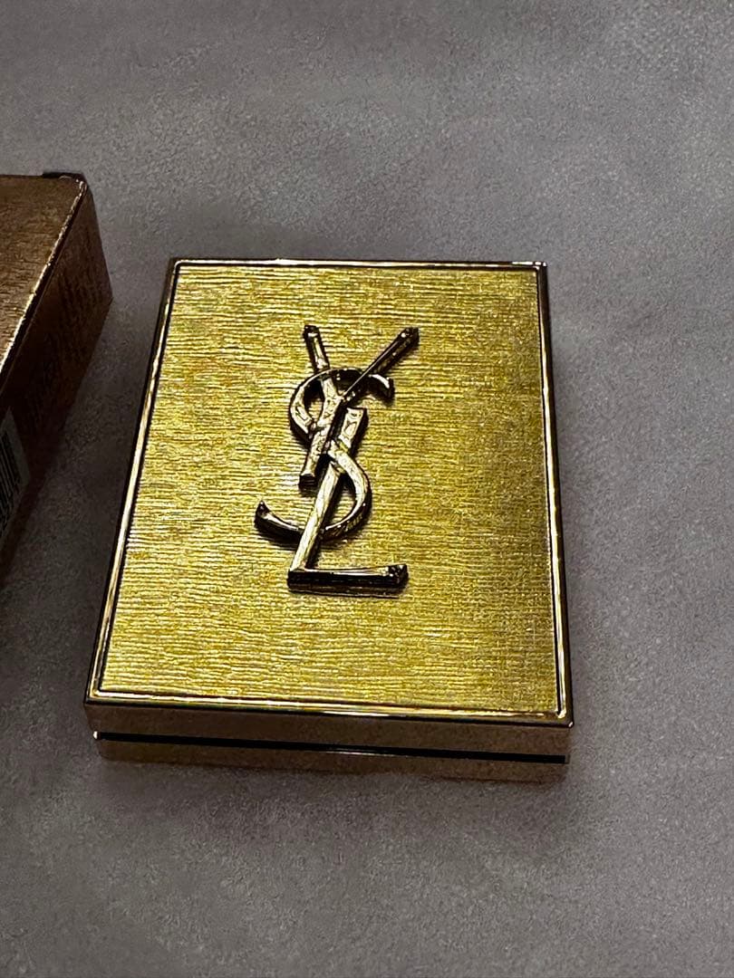 イヴサンローラン ysl クチュールミニクラッチ 025 ゴールデン ラスト