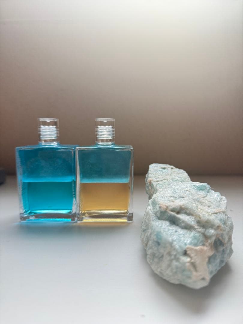 オーラソーマ ボトル＆イギリスデヴォーラショップ購入アクアマリン原石
