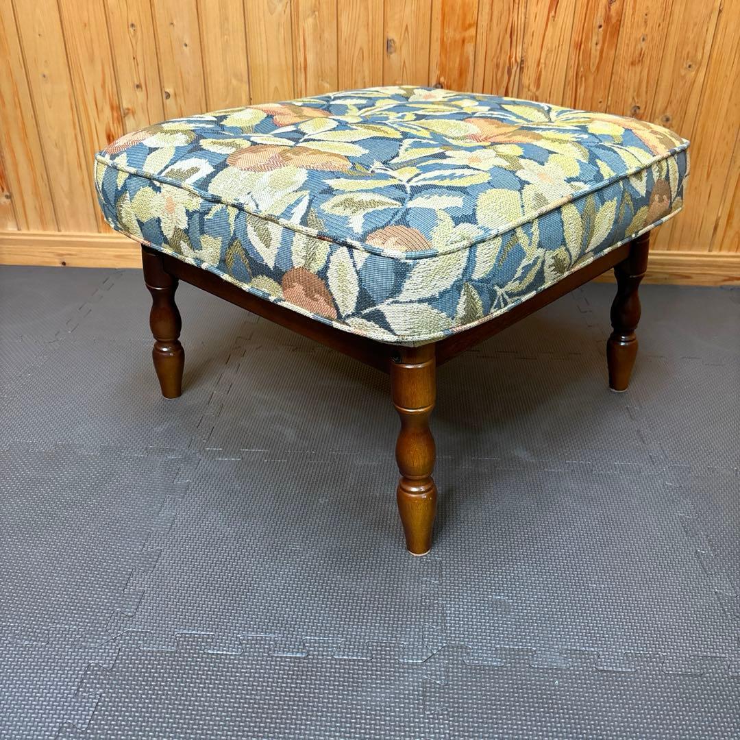 カリモクkarimoku コロニアル オットマン 花柄 レトロ