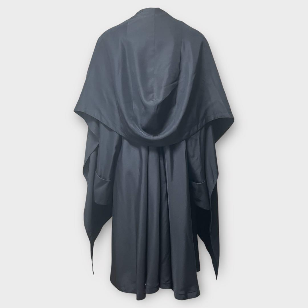 【極美品】アクリス　ケープポンチョコート　高級　シルク100％　黒　皇室御用達