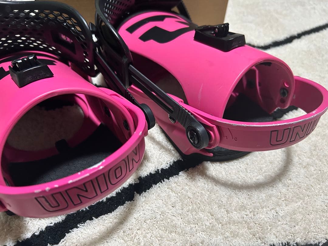 UNION FORCE ユニオン　フォース　22-23 ホットピンク　Mサイズ