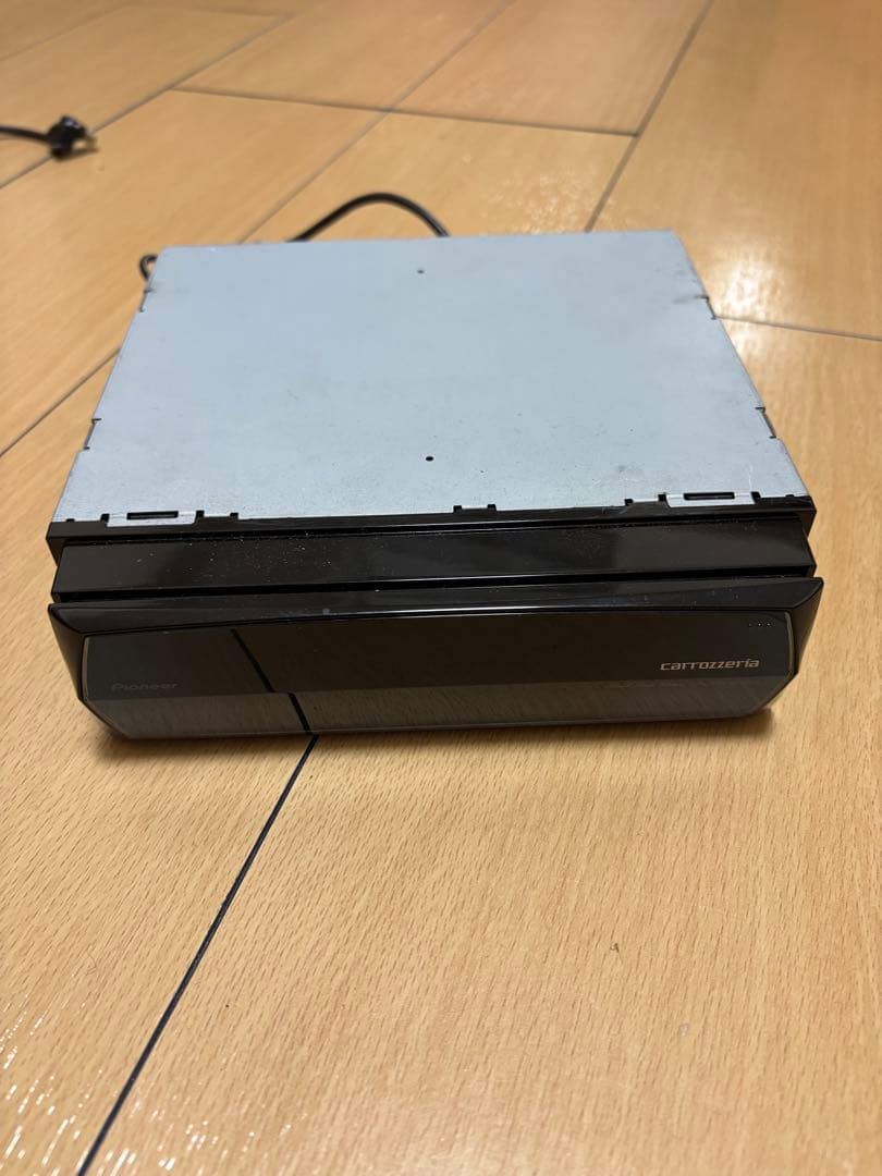 AVIC-VH09 サイバーナビ　フラップ不良