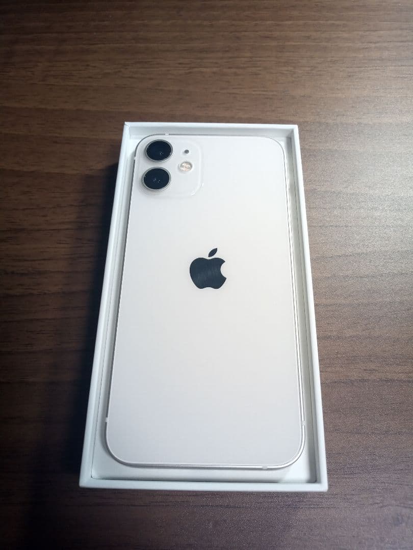iPhone 12 mini 64GB ホワイト
