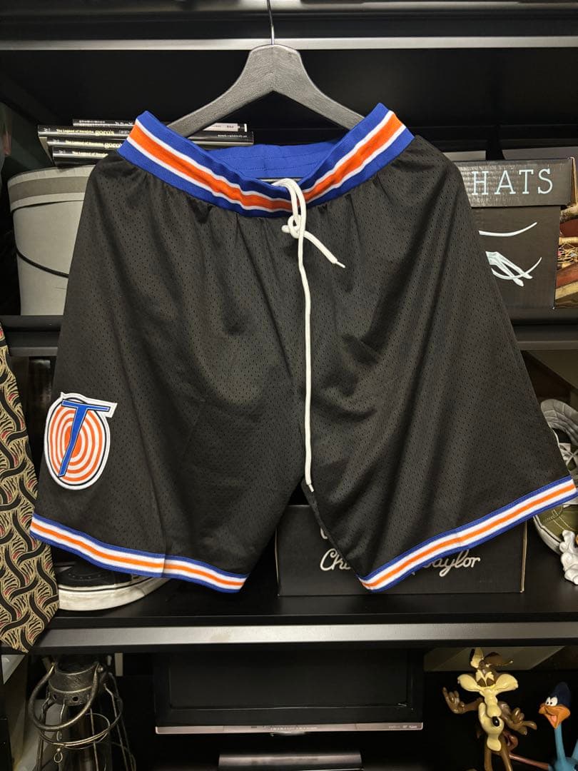 ルーニーテューンズ スペースジャム セットアップ - メルカリ