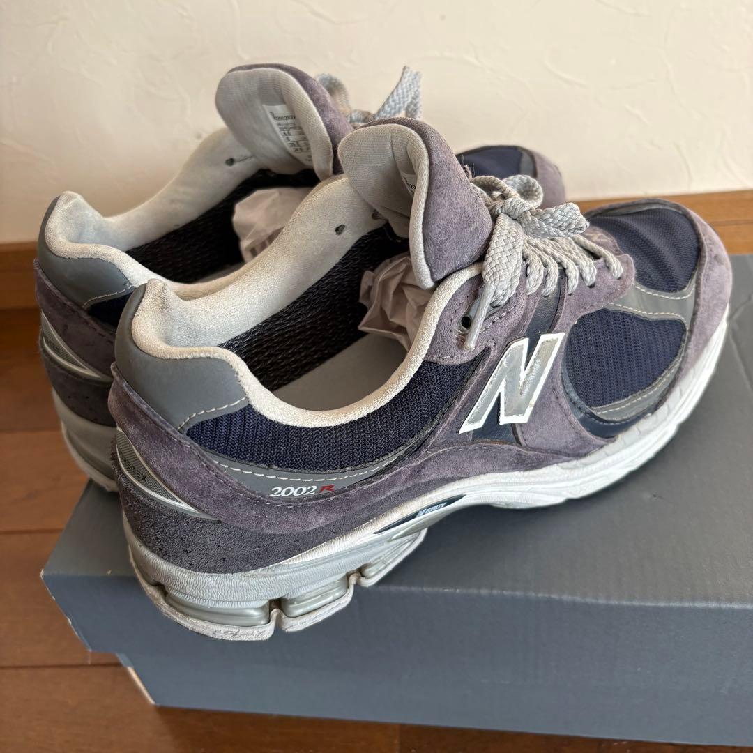 New Balance 2002R GORE-TEX ネイビー