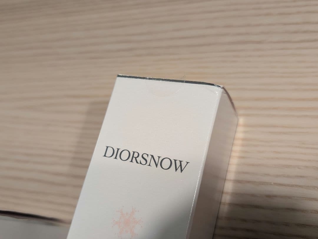 DIOR スノー エッセンスオブライト 化粧水、 フェイスクリーム