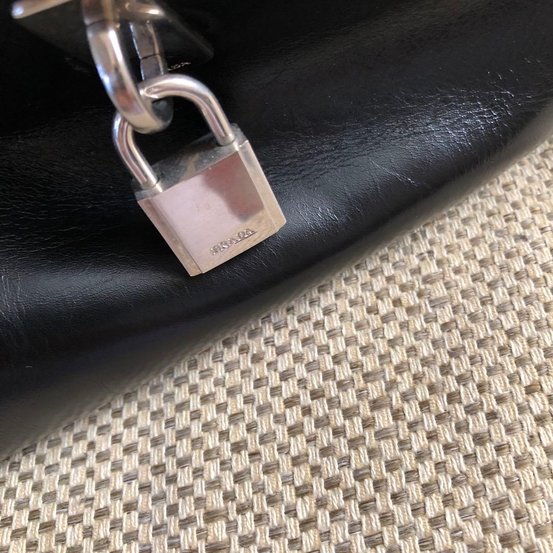 PRADA ボストンバッグ ブラック　ギャランティカード有り