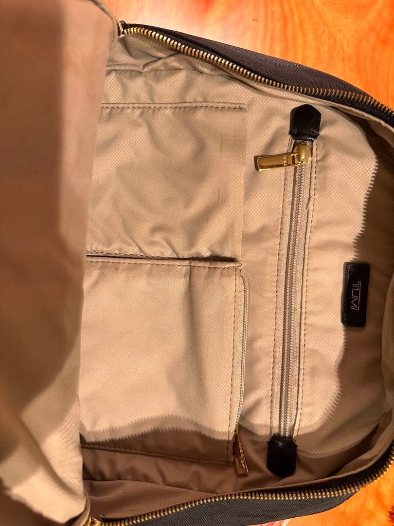 TUMI 黒 リュック・バックパック