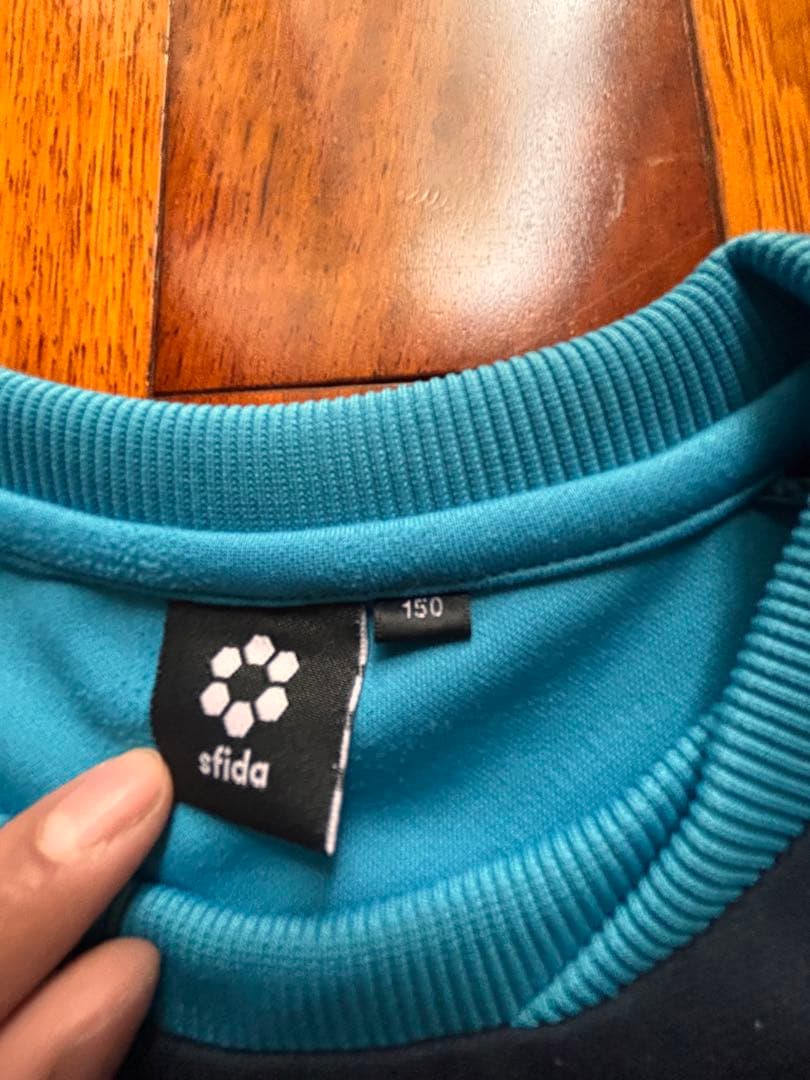 sfida サッカーシャツ 長袖 150サイズと 長ズボン 150サイズ