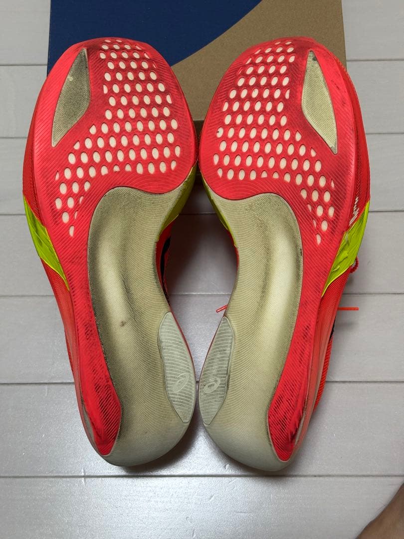 メタスピードスカイパリ 27.5cm アシックス