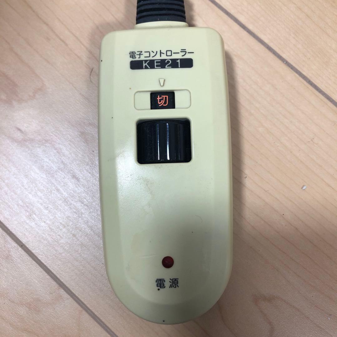 【直接引き渡し希望】円形こたつテーブル　こたつ布団　２点セット