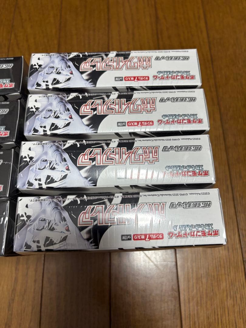 ブラックボルト　ホワイトフレア　シュリンク付き　未開封　未サーチ　8BOX