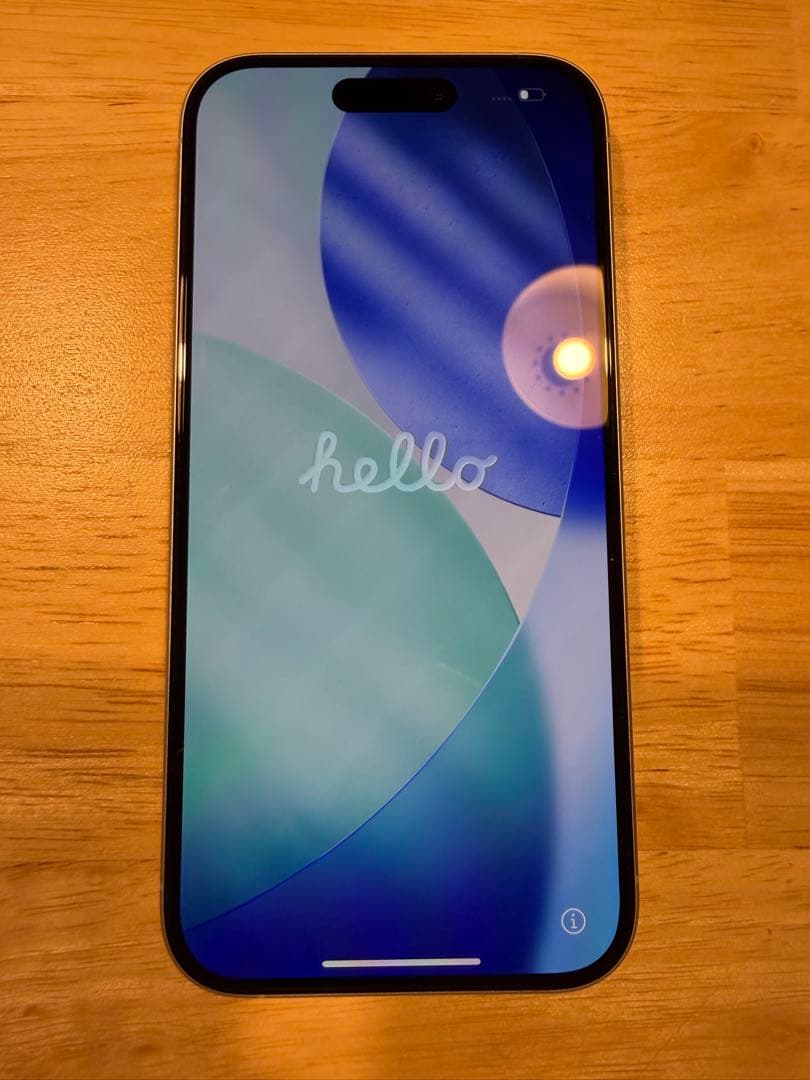 Apple iPhone 16 ホワイト 本体　256 美品