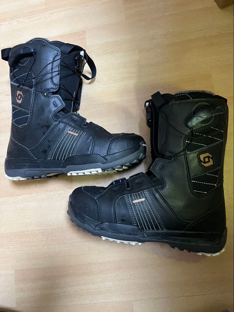 SALOMON スノーボードブーツ 25.5cm