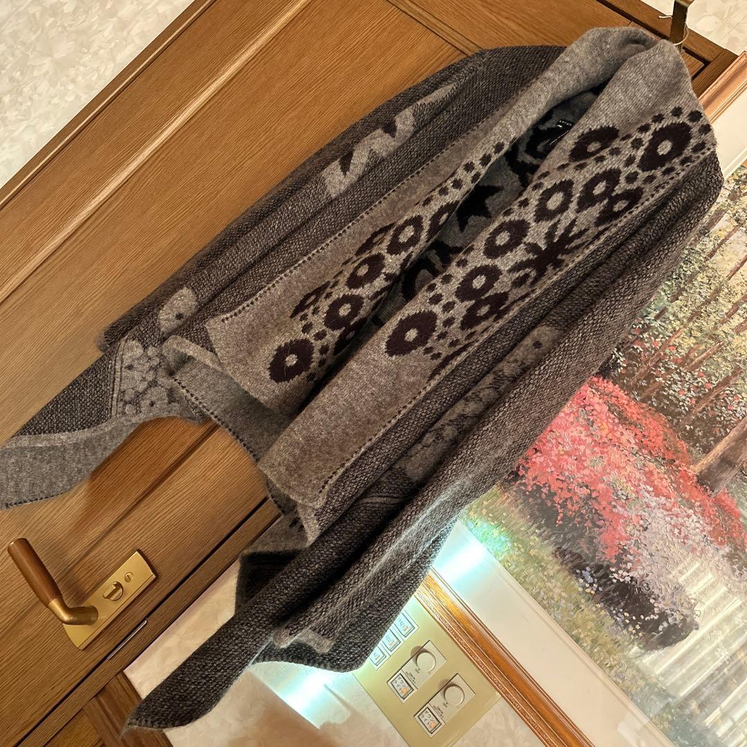 ストール　ポンチョ　セーター　イタリア製sarah pacini