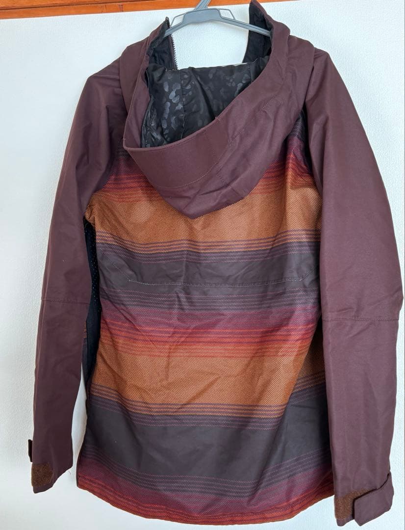 VOLCOM （ボルコム）