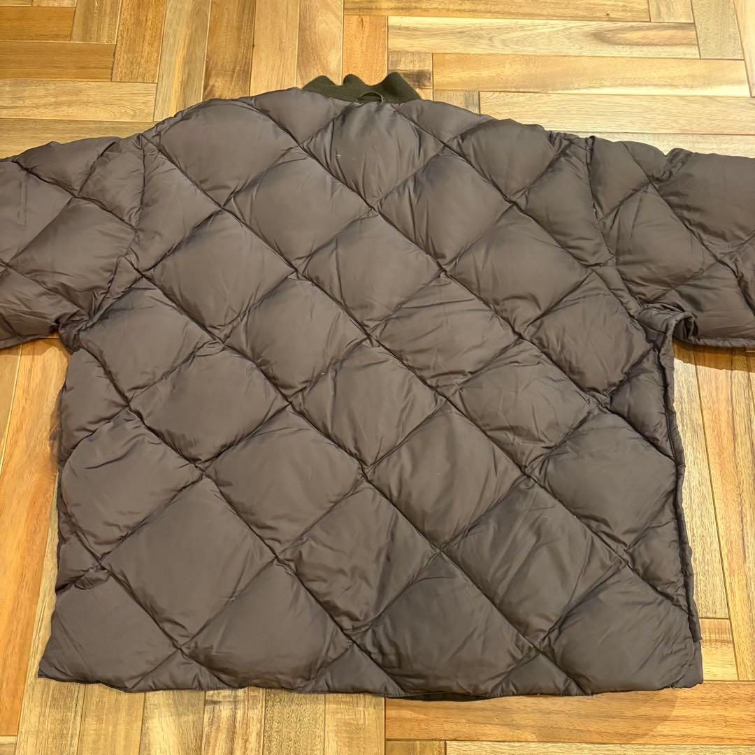 Cabela’s スカイライナー ダイヤ キルティング グースダウン　ブラウン